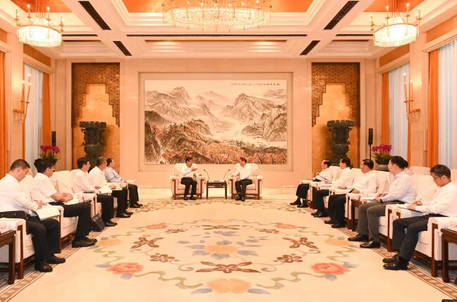 舒印彪拜會(huì)湖北省委書記應(yīng)勇、省長(zhǎng)王曉東