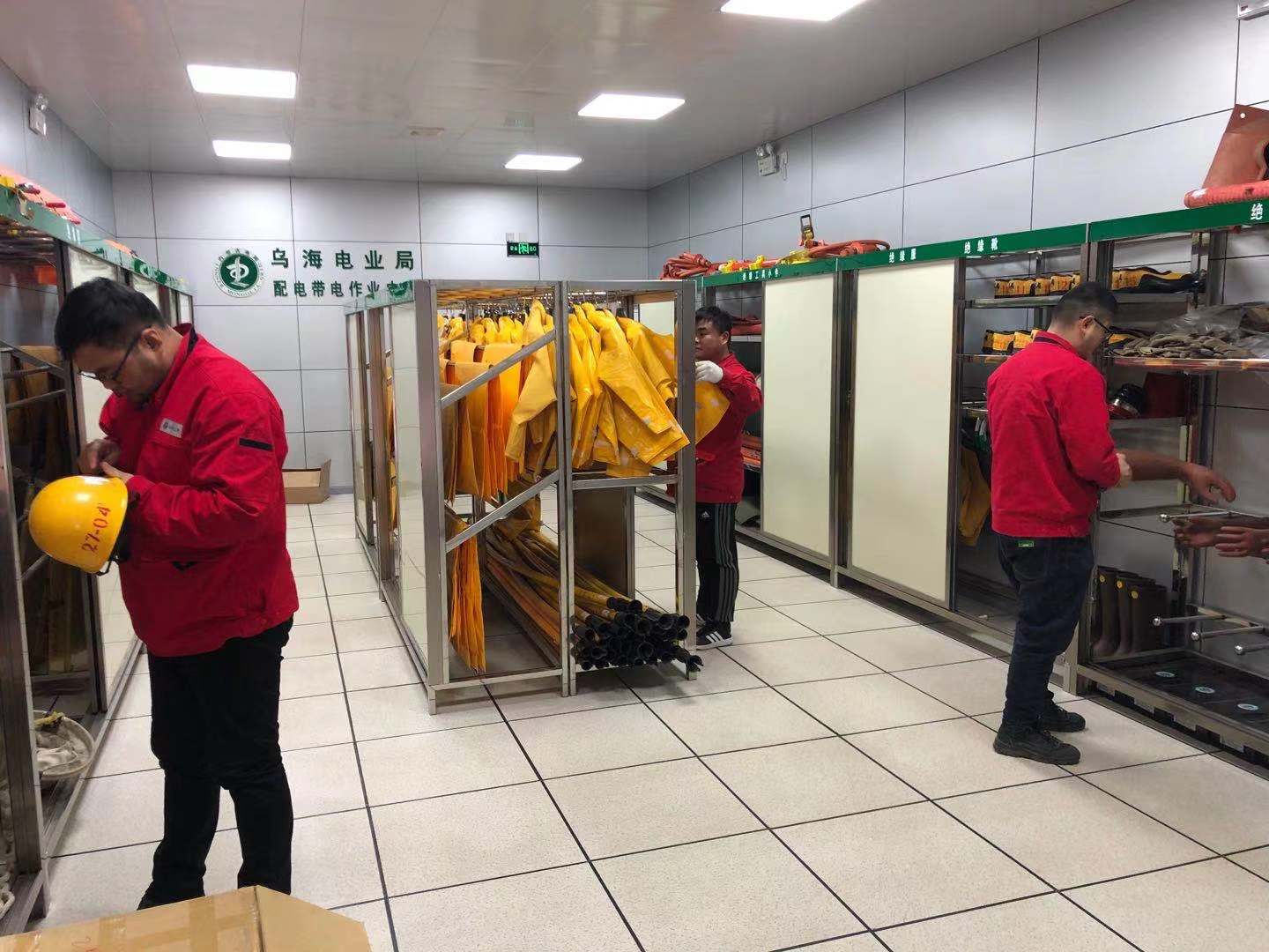 烏海電業(yè)局配電帶電作業(yè)中心：寒冬大檢查，新年保安全