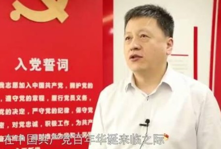 周群任中國(guó)電氣裝備集團(tuán)有限公司黨委副書記、董事，提名為中國(guó)電氣裝備集團(tuán)有限公司總經(jīng)理人選