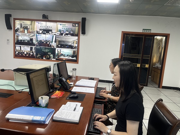 國慶我在崗，服務(wù)不打烊