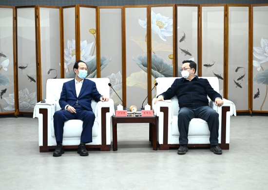 丁焰章與雄安新區(qū)黨工委書記、管委會主任張國華會談