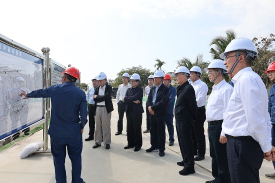 華能集團(tuán)外部董事到海南分公司及昌江、石島灣核電基地調(diào)研