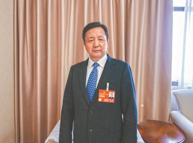 新型電力系統(tǒng)建設(shè)為電力裝備制造業(yè)帶來新機遇——訪全國人大代表，全國工商聯(lián)副主席，特變電工股份有限公司黨委書記、董事長張新