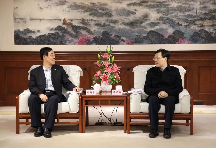 中國(guó)能建黨委副書記、總經(jīng)理孫洪水與南京市市長(zhǎng)陳之常會(huì)談
