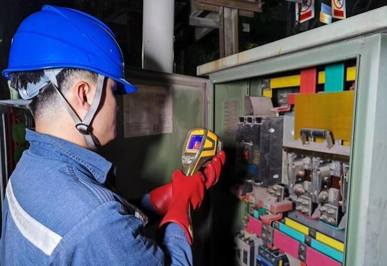 深圳供電局消除67條線路、237臺(tái)配變重滿載風(fēng)險(xiǎn)
