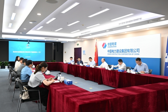中國電建黨委常委、副總經(jīng)理徐鵬程與漳龍集團(tuán)黨委書記、董事長吳子毅會談