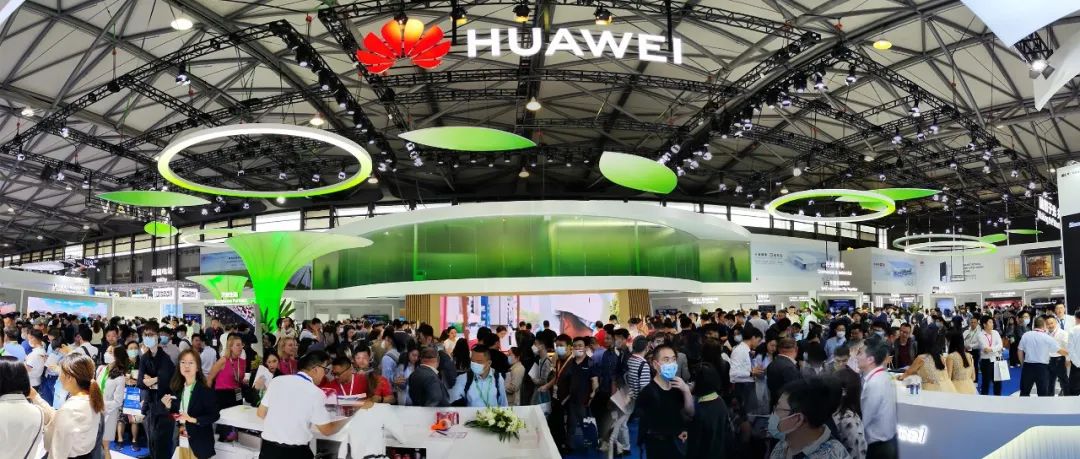 SNEC“人氣之王”! 華為推出智能光儲發(fā)電機等全場景智能光儲解決方案，持續(xù)引領(lǐng)行業(yè)