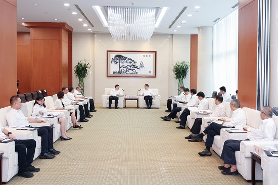 華能集團(tuán)黨組書記、董事長溫樞剛會(huì)見山西省委常委、太原市委書記韋韜
