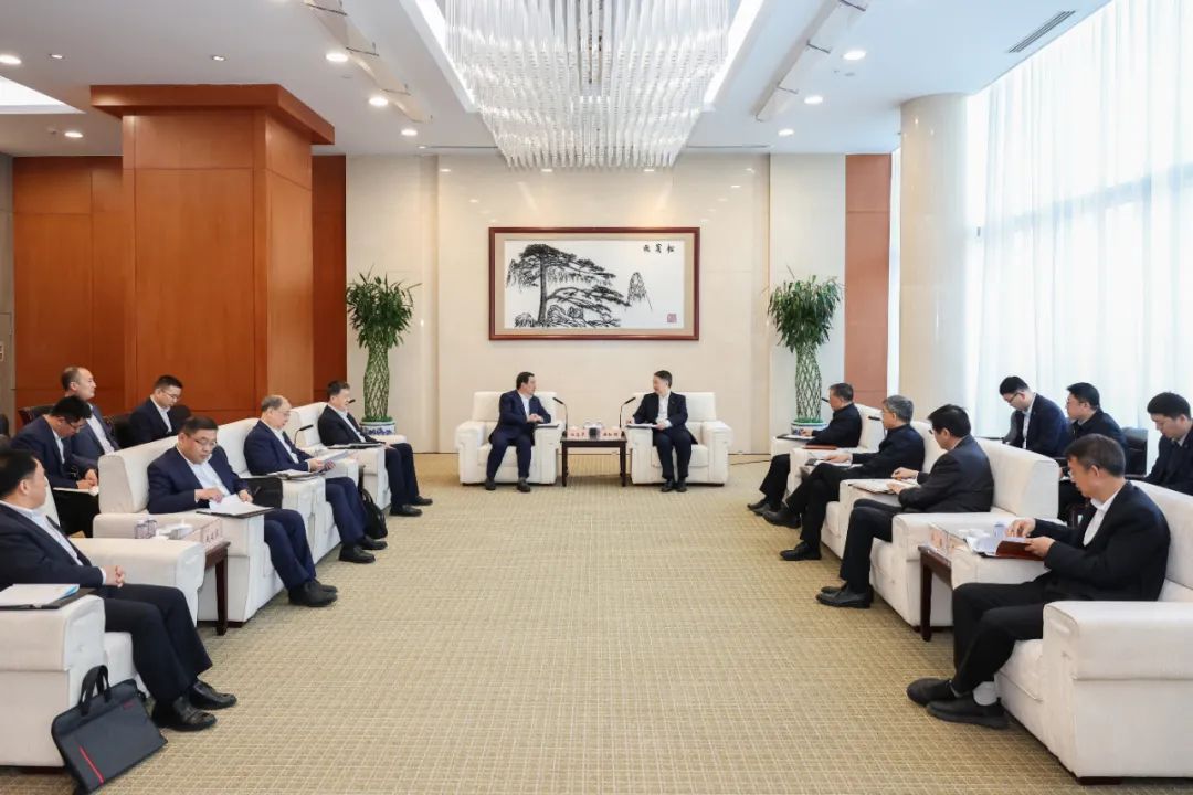 華能集團董事長溫樞剛會見中國電氣裝備董事長白忠泉、總經(jīng)理周群