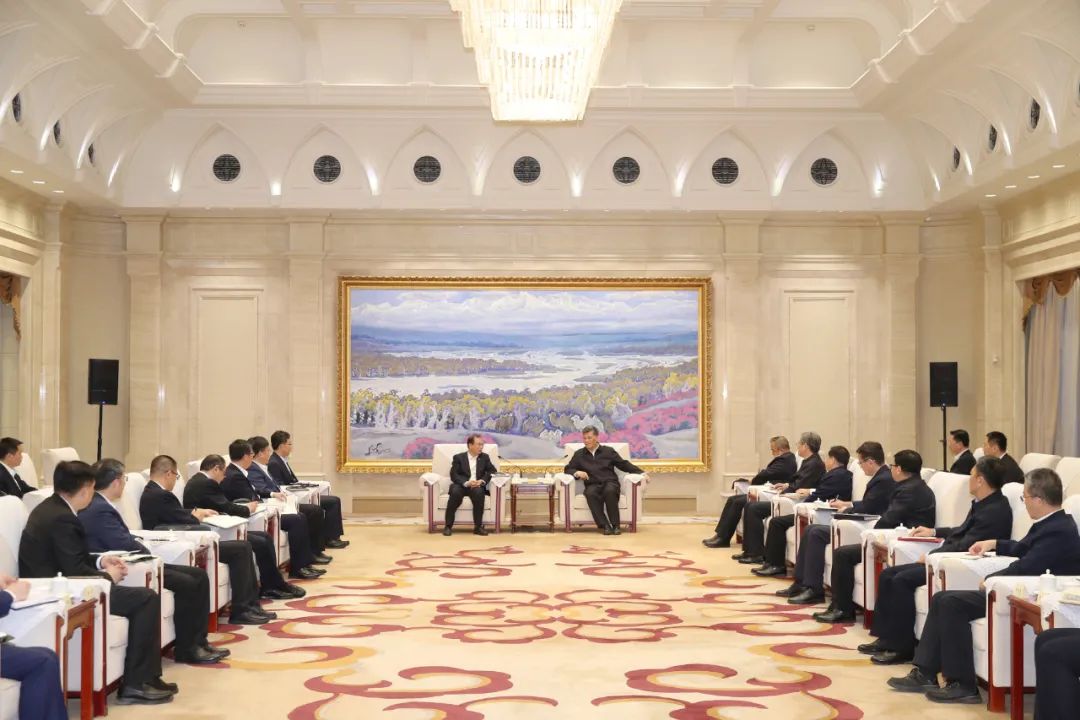 華電集團黨組書記、董事長江毅拜會新疆維吾爾自治區(qū)主要領導