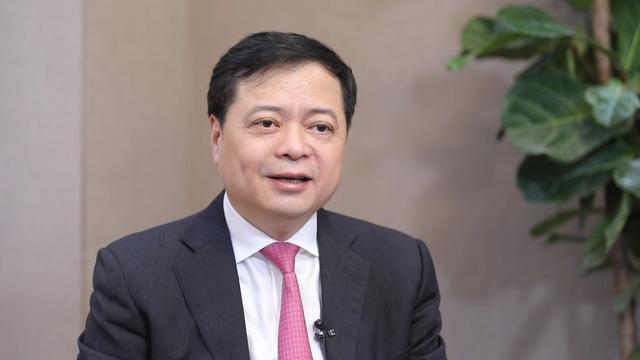 【兩會(huì)好聲音】全國(guó)政協(xié)常委、正泰集團(tuán)董事長(zhǎng)南存輝：建議進(jìn)一步優(yōu)化綠證核發(fā)及交易機(jī)制，提升市場(chǎng)參與度