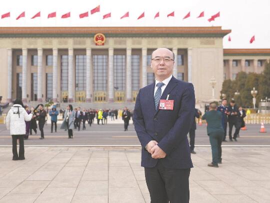 【兩會(huì)好聲音】全國人大代表，國網(wǎng)山東公司董事長、黨委書記 王志偉：推動(dòng)新能源高質(zhì)量發(fā)展 助力美麗中國建設(shè)