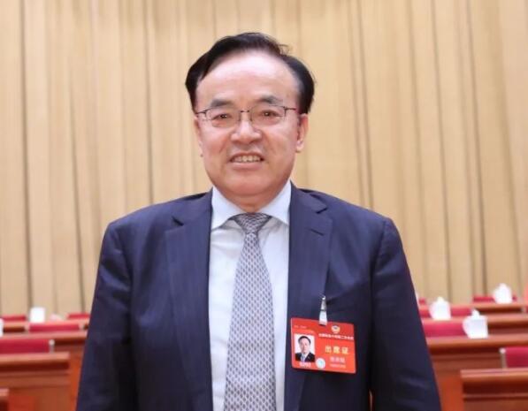 全國政協(xié)常委張來斌：系統(tǒng)思維引領(lǐng)能源轉(zhuǎn)型與安全，確?！半p碳”目標(biāo)順利實現(xiàn)