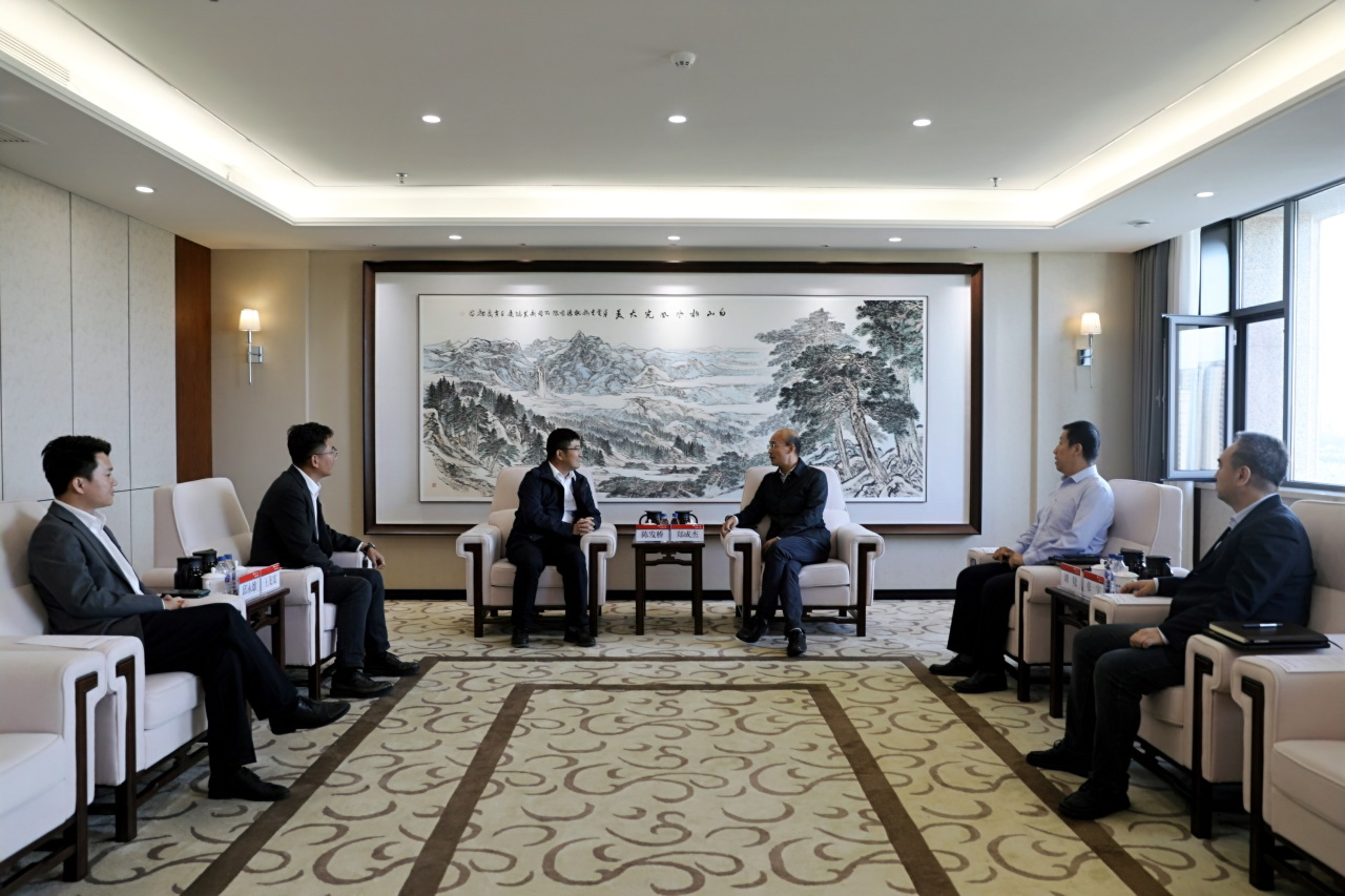 華電吉林公司總經(jīng)理鄭成杰會見明陽智能副總裁、HPM總經(jīng)理陳發(fā)橋一行