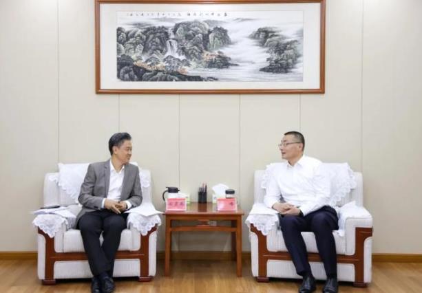 國(guó)家電投廣東公司黨委書(shū)記、董事長(zhǎng)石彥彪拜會(huì)汕尾市主要領(lǐng)導(dǎo)