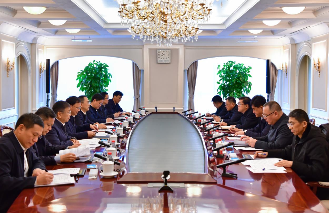 大唐集團(tuán)鄒磊、張傳江與錫林郭勒盟委書記張佰成會(huì)談