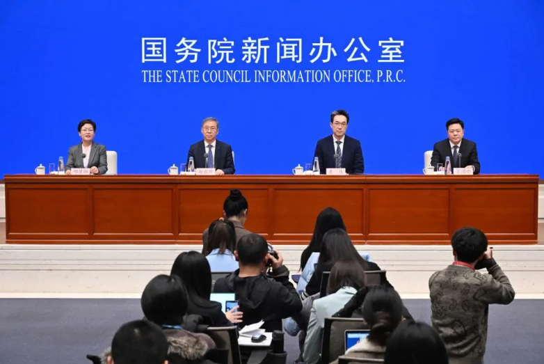 國家發(fā)改委：“沙戈荒”新能源基地加快建設(shè)，截至