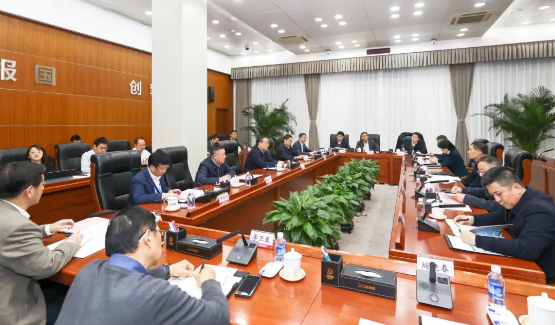 中核集團(tuán)會(huì)見江蘇省委常委、蘇州市委書記劉小濤一行