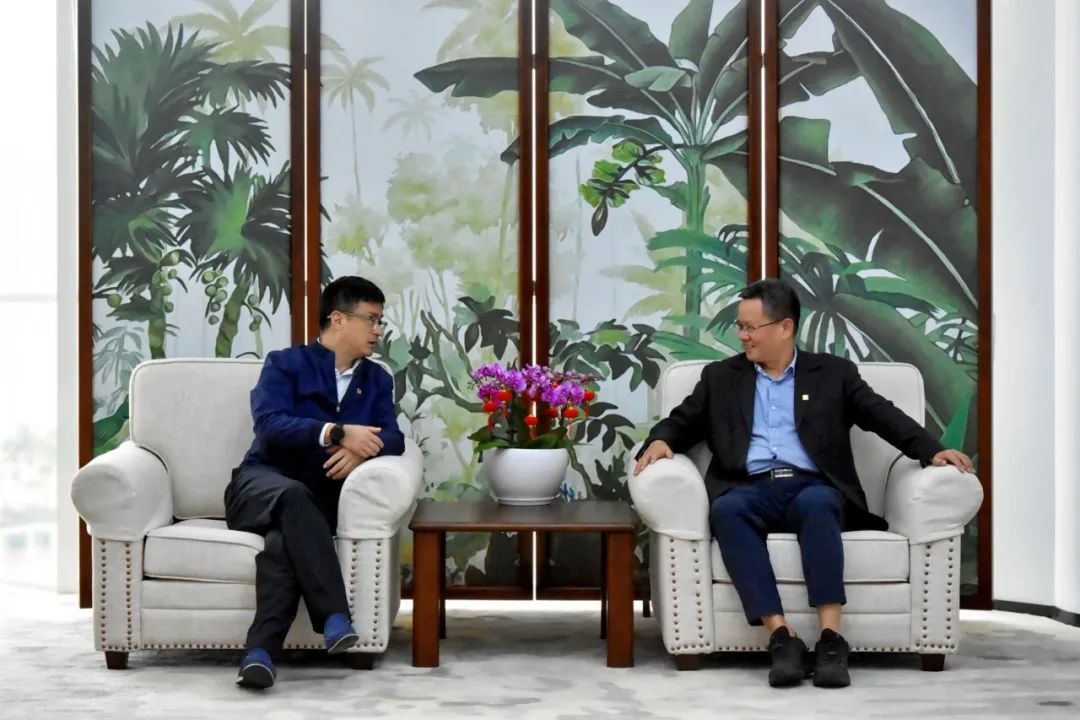 國電投海南公司黨委副書記、總經(jīng)理劉波濤拜訪大唐海南公司黨委書記、董事長王俊啟