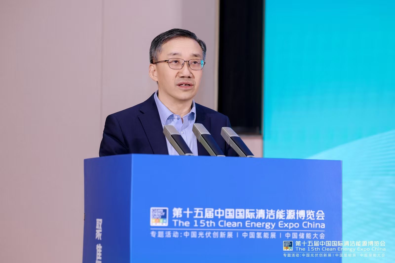 中電聯(lián)副秘書長劉永東：我國清潔能源發(fā)展迅猛，新型電力系統(tǒng)正加速構建