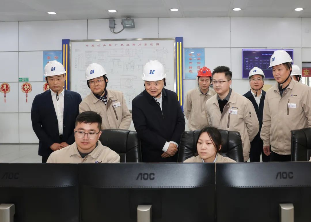 華能集團(tuán)董事長、黨組書記溫樞剛到南方分公司調(diào)研