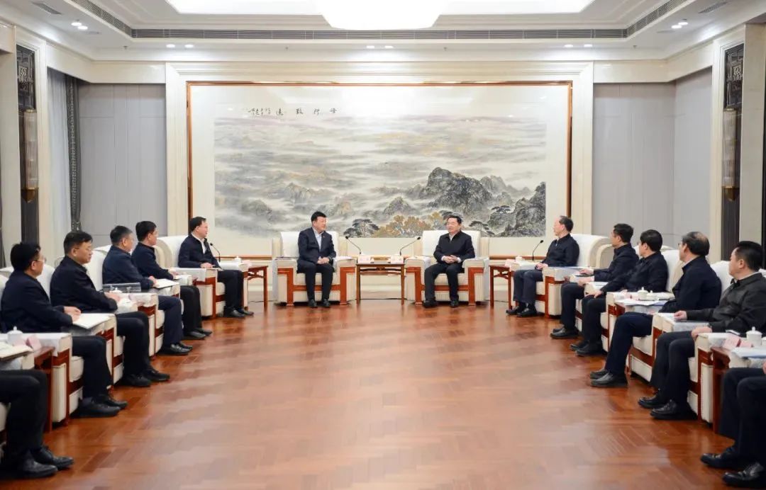 大唐集團(tuán)黨組書記呂軍、總經(jīng)理張傳江拜會(huì)遼寧省委書記郝鵬、省長李樂成